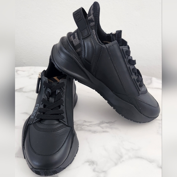 Fendi Flow Sneakers Unisex Womens Size 7 Mens Size 5.5 - Picture 11 of 15